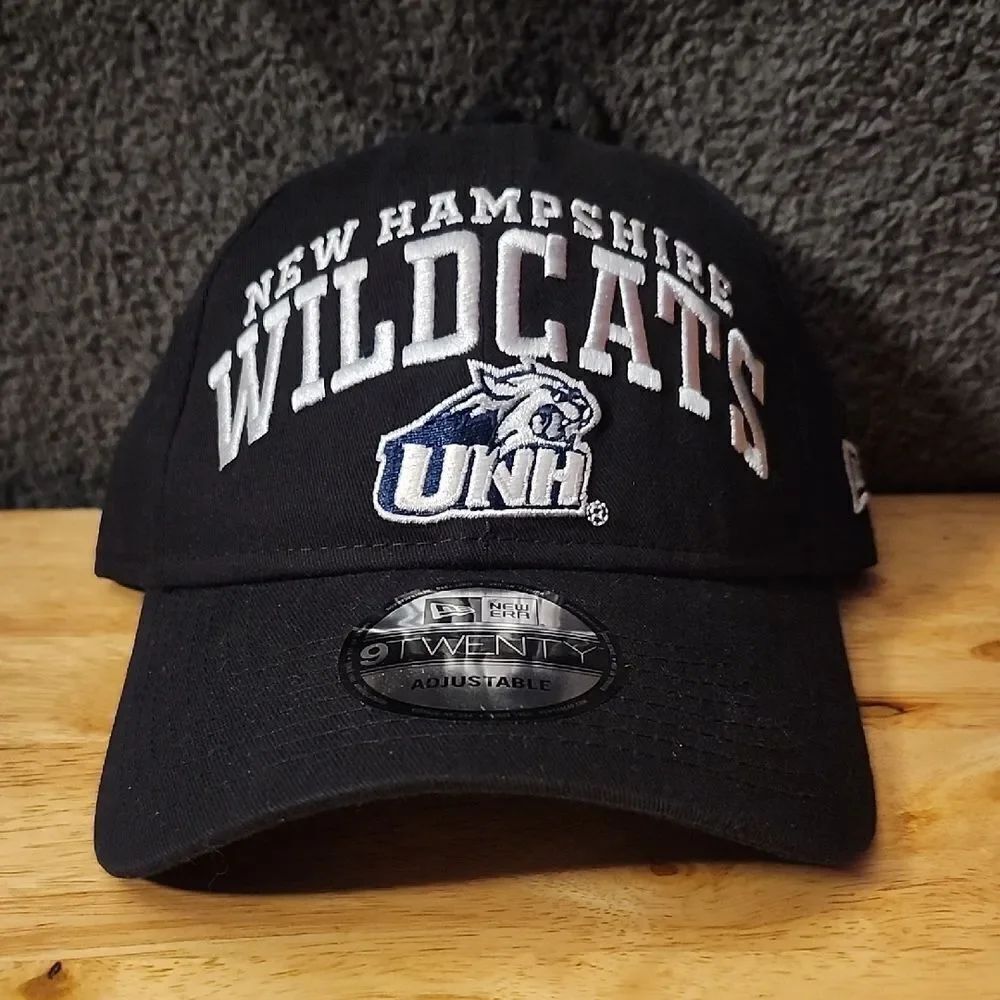 New Era New Hampshire Wildcats Snapback Hat - New